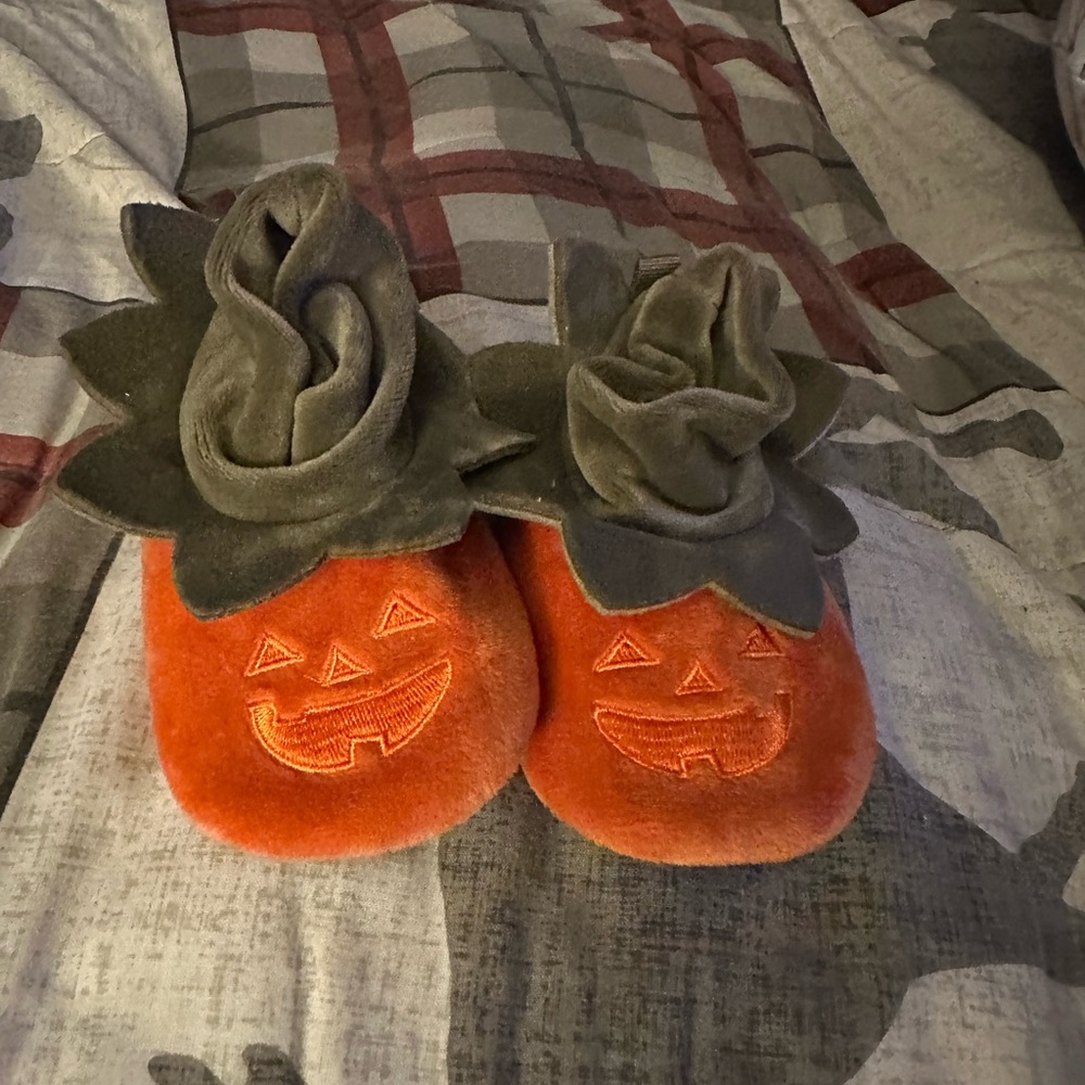 Old Navy Orange Pumpkin Kids Slippers